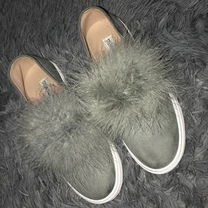Steve Madden gray furry tennis shoes! Worn once!!